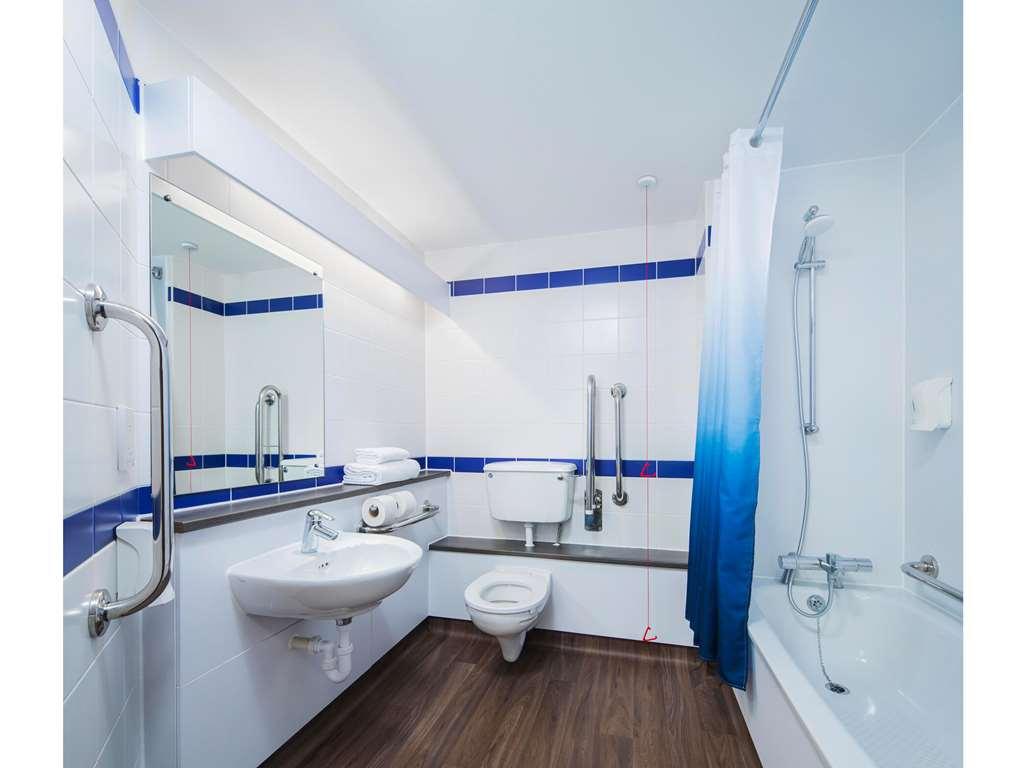 Travelodge Plymouth Pokoj fotografie